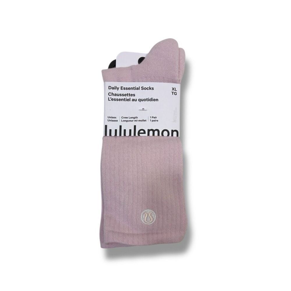 Lululemon NWT Daily Essential Socks